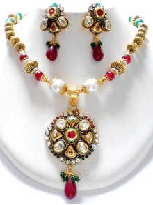 Polki Necklace Set